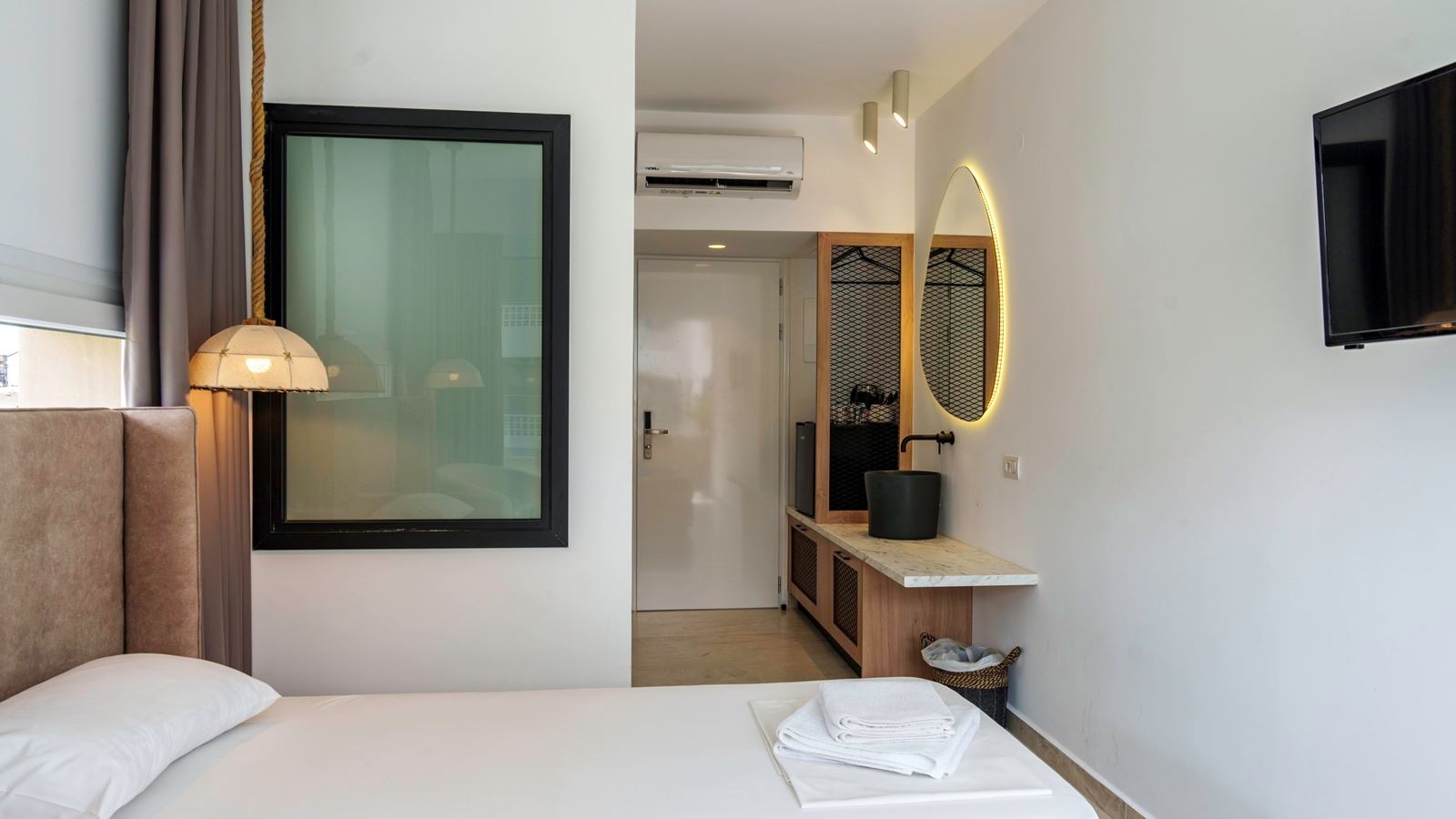 rooms-room-deluxe-twin-balcony-or-terrace