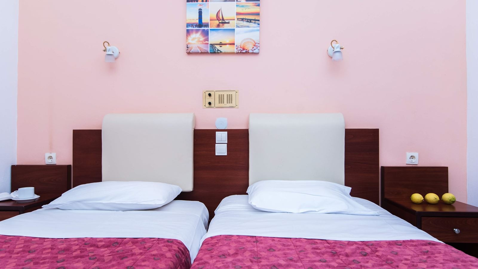 rooms-one-bedroom-apartment-garden-view-or-side-sea-view-4-pax