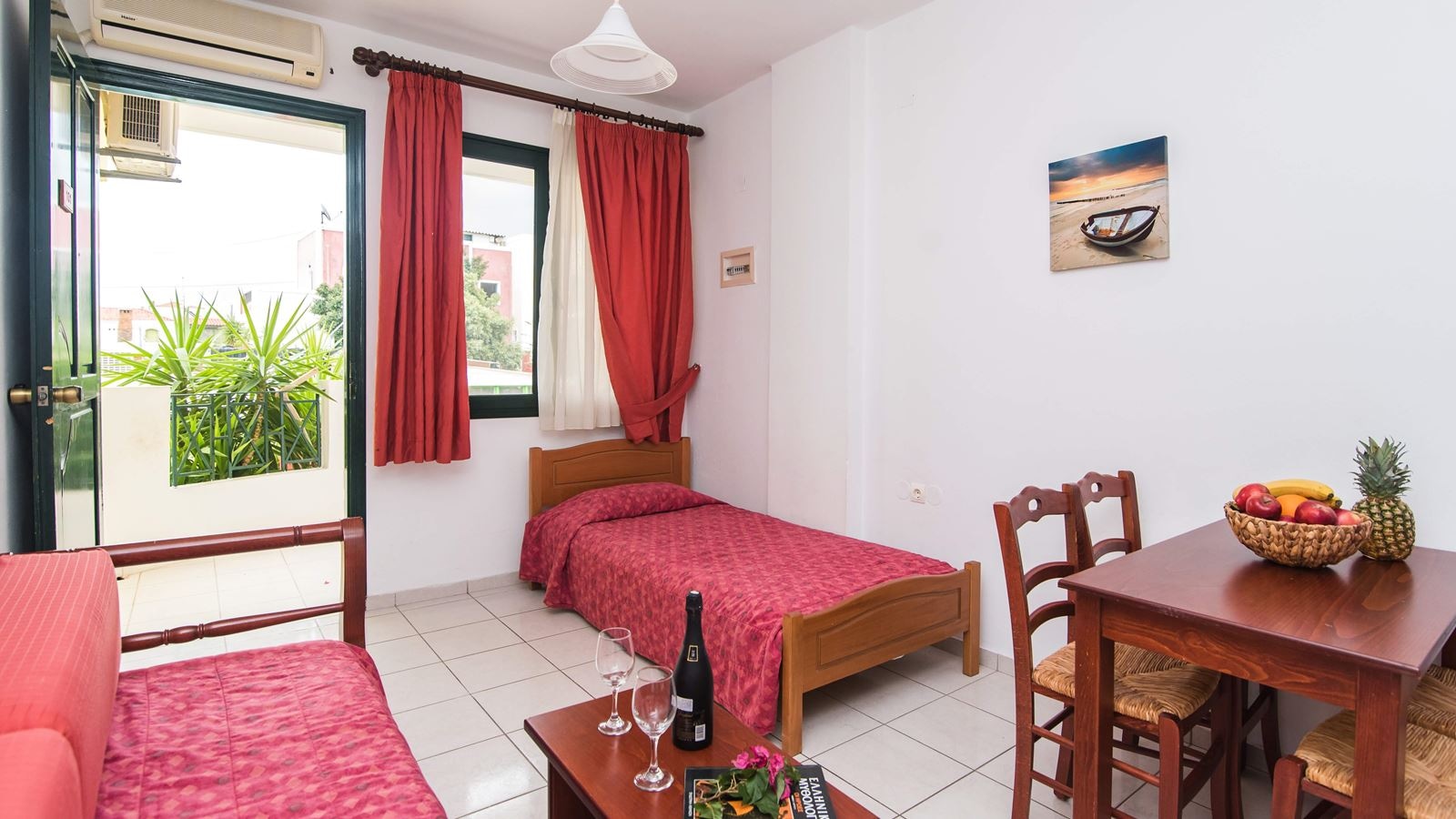 rooms-one-bedroom-apartment-garden-view-or-side-sea-view-4-pax