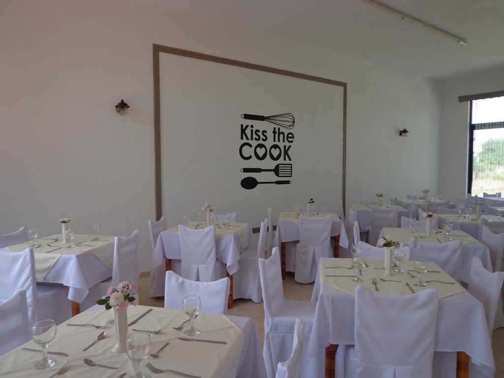 restaurants-main-restaurant