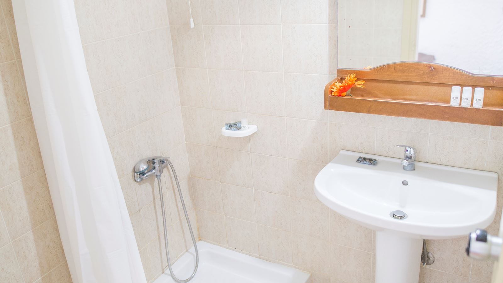 rooms-economy-double