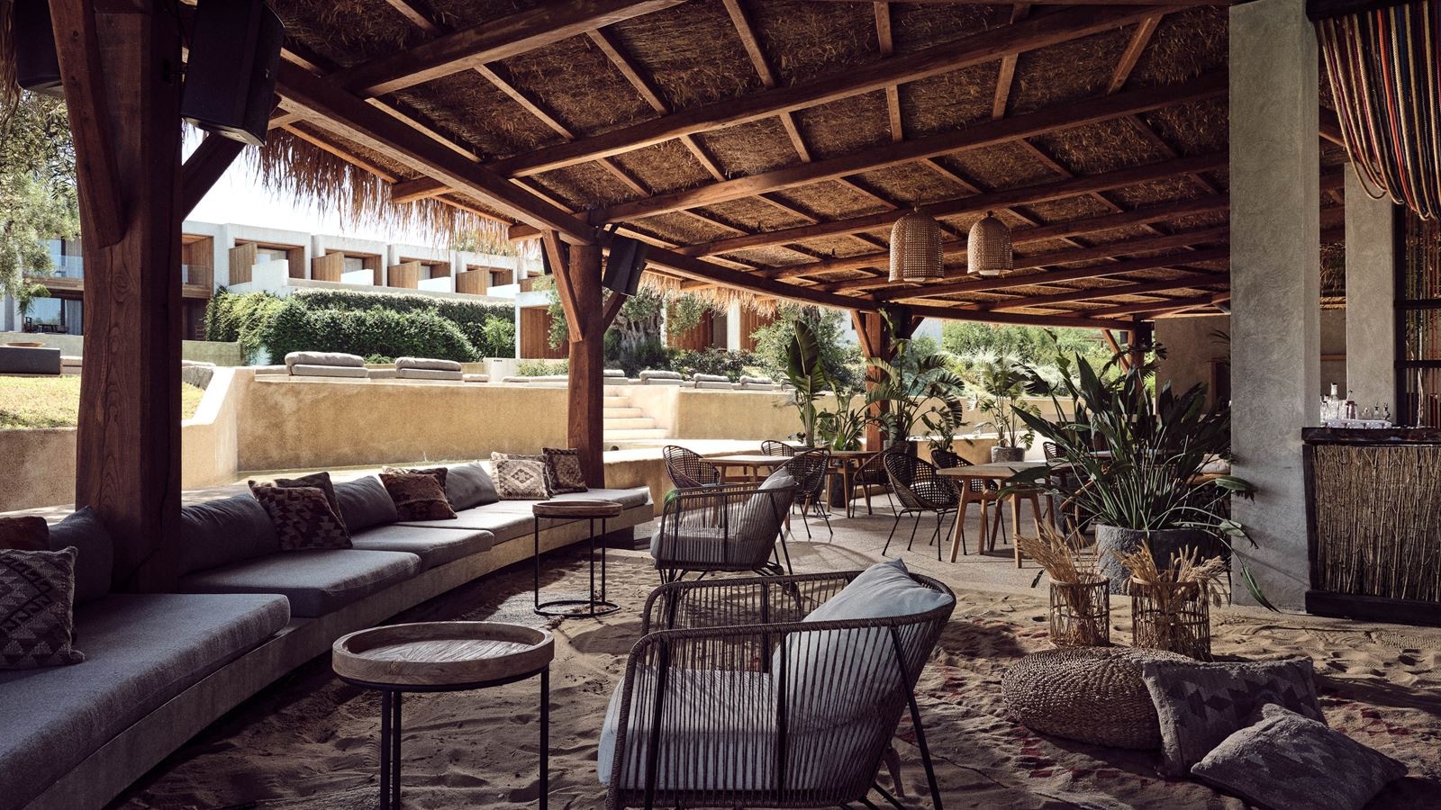 restaurants-cocoon-restobar