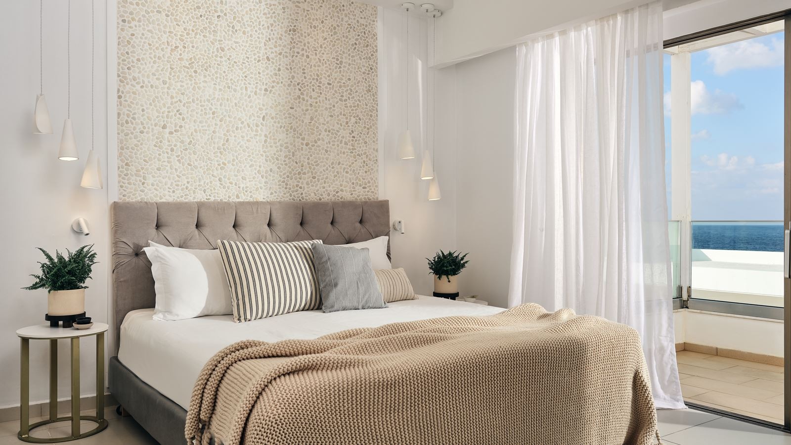 rooms-superior-double-sea-view