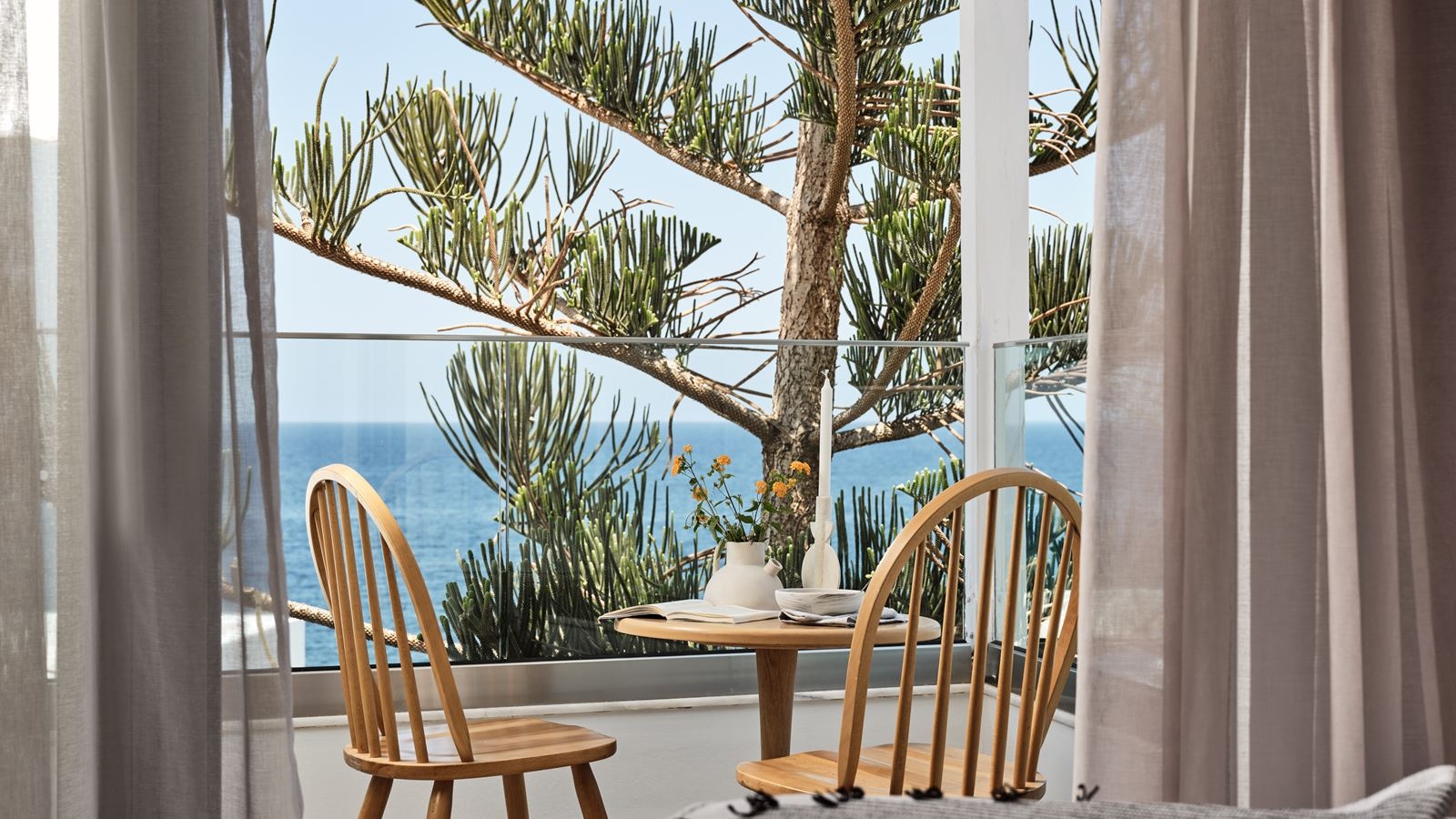 rooms-superior-double-sea-view