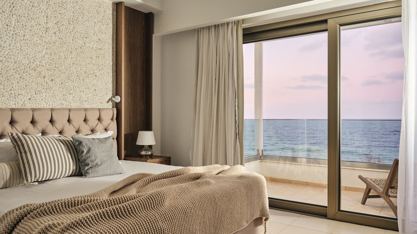 rooms-luxury-villa-sea-view-private-pool