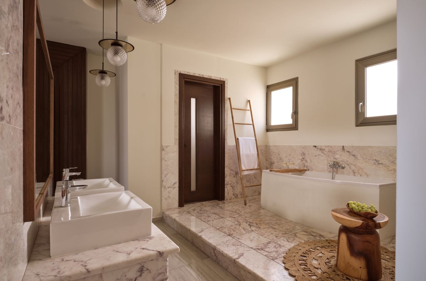 rooms-presidential-waterfront-suite-with-private-pool