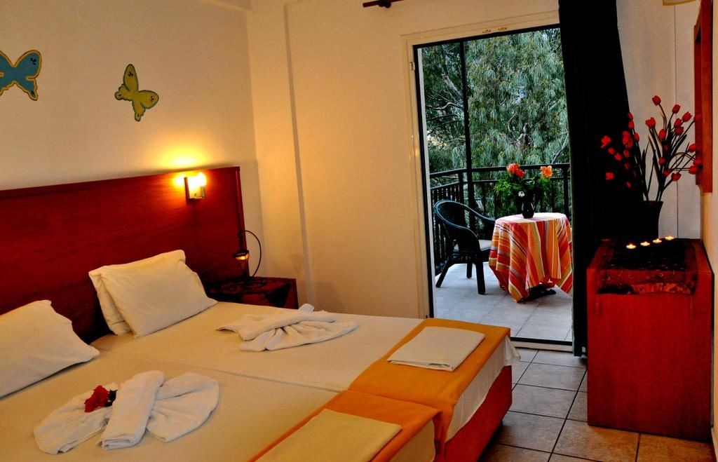 rooms-studio-standard-gvlv-balcony-or-terrace