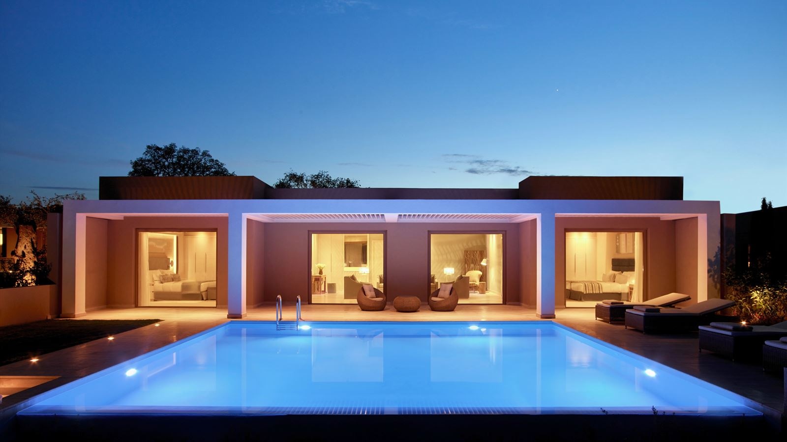 rooms-deluxe-two-bedroom-bungalow-suite-private-pool-beach-front