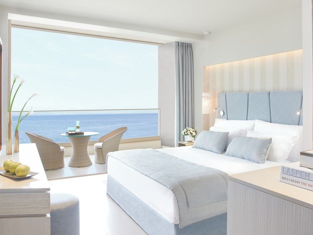 rooms-superior-room-sea-view