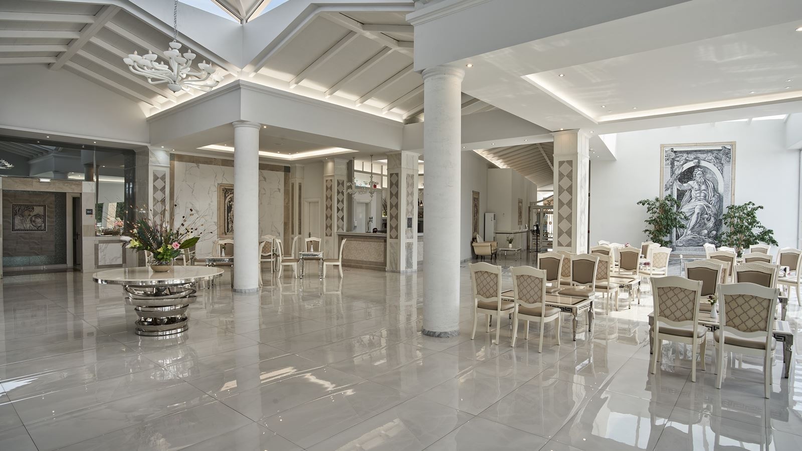 bars-medusa-lobby-bar