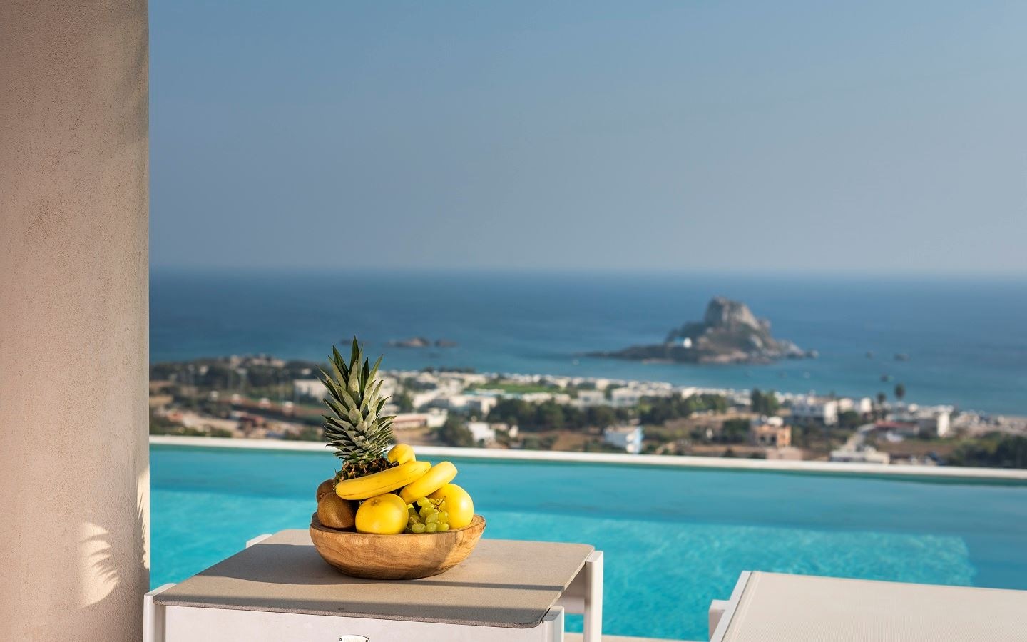 rooms-infinity-suite-sea-view-private-pool