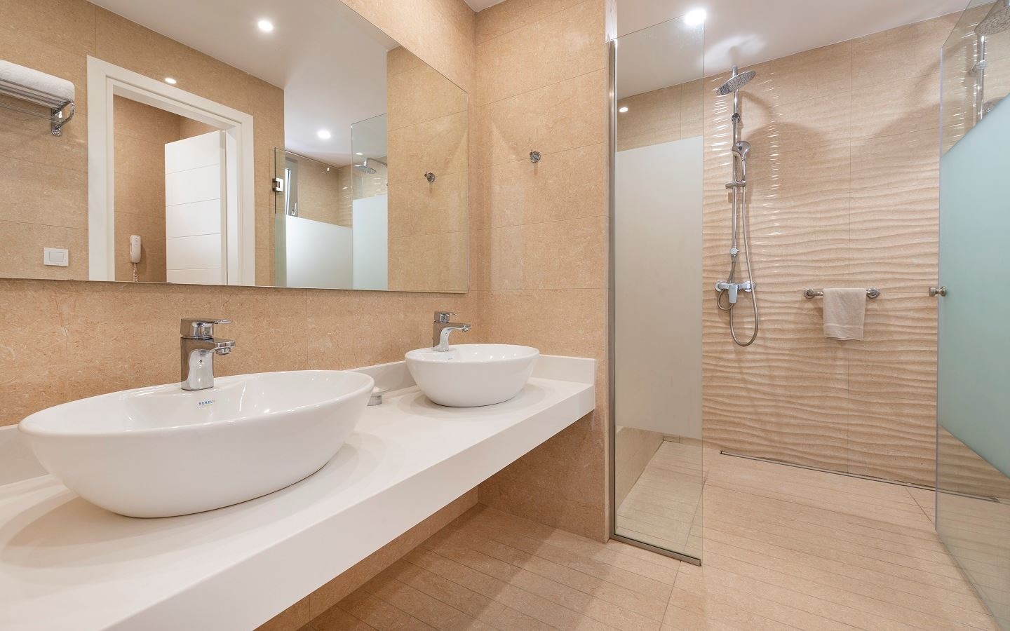 rooms-infinity-suite-sea-view-private-pool