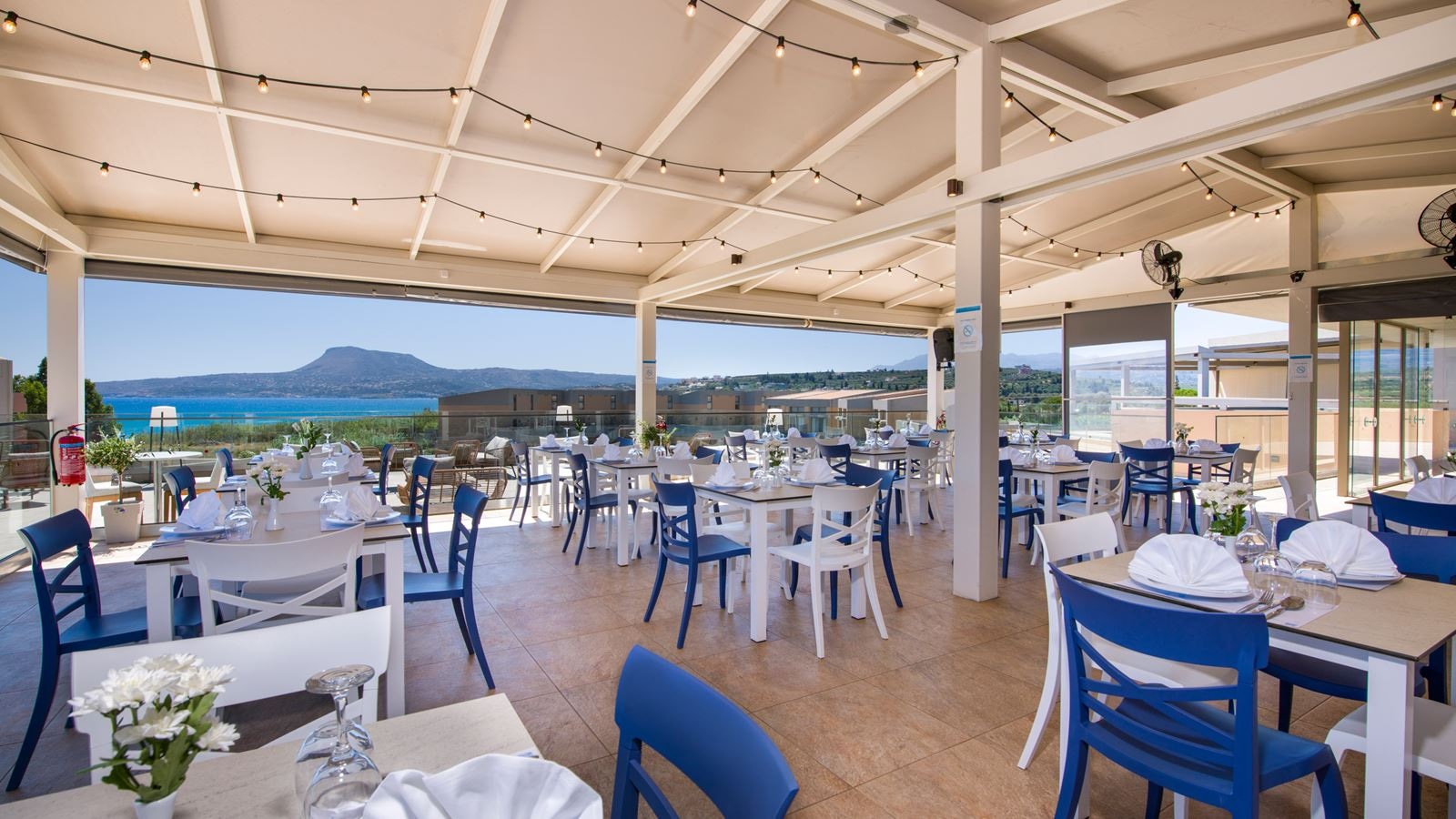 restaurants-rooftop-a-la-carte-restaurant