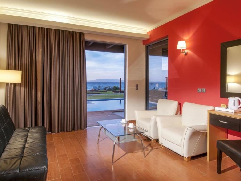 rooms-suite-junior-private-pool