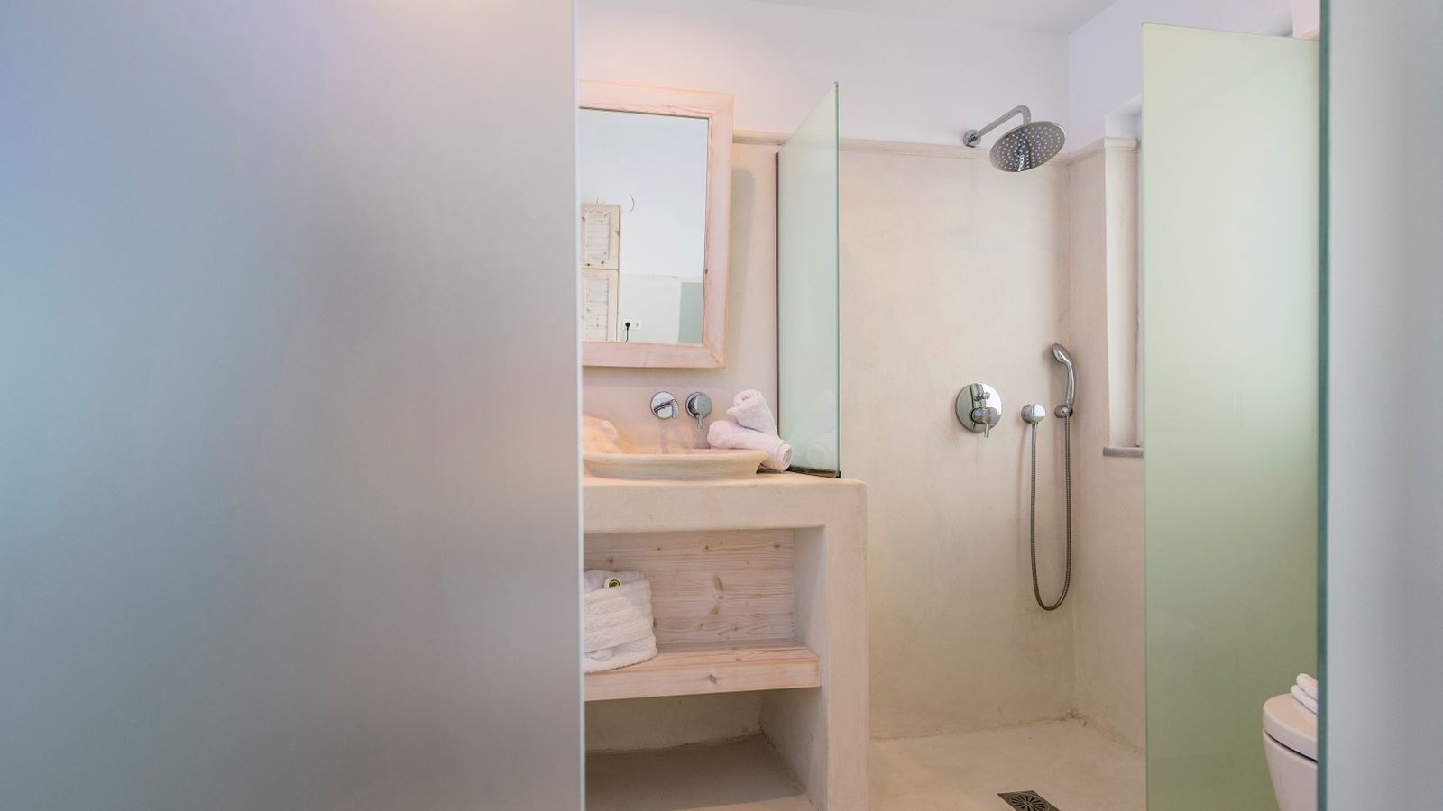 rooms-suite-private-pool