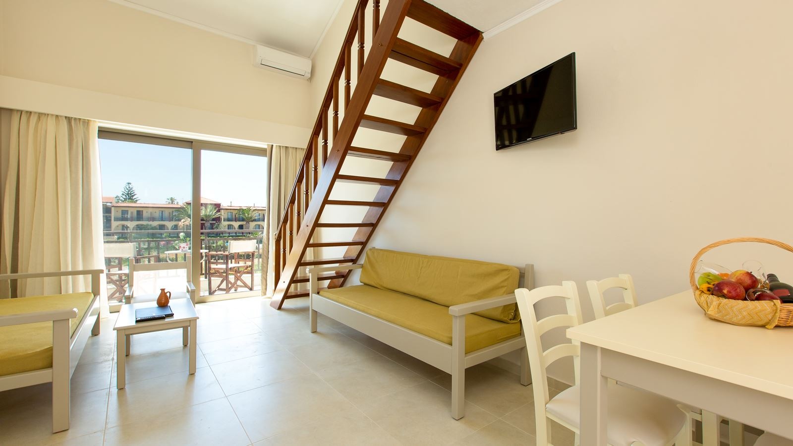 rooms-superior-one-bedroom-apartment