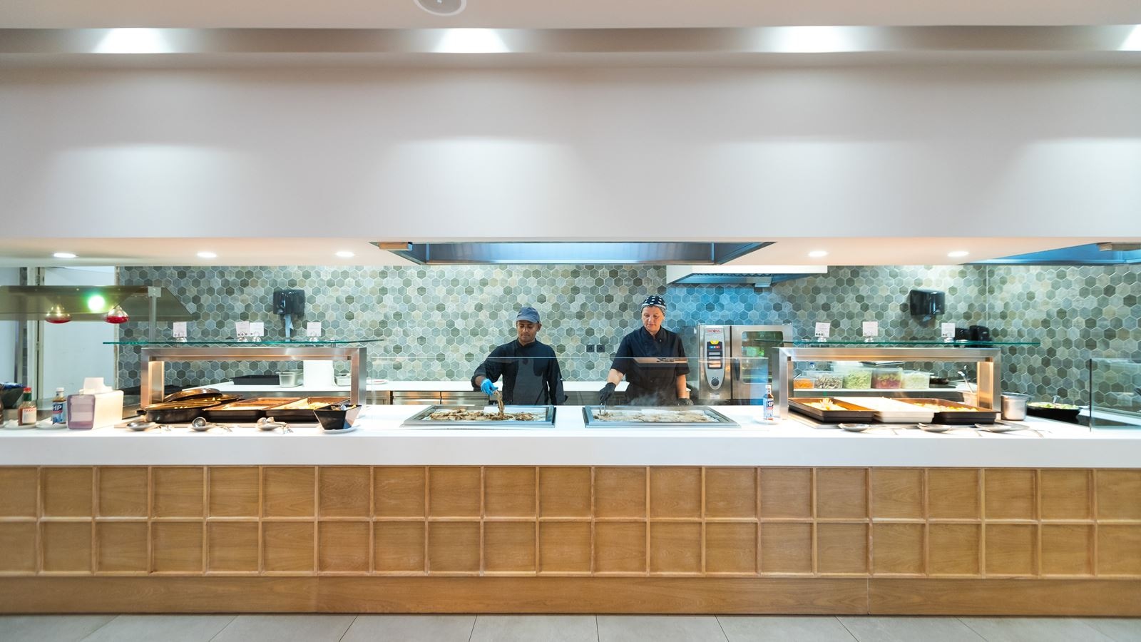 restaurants-sta-astra-main-restaurant