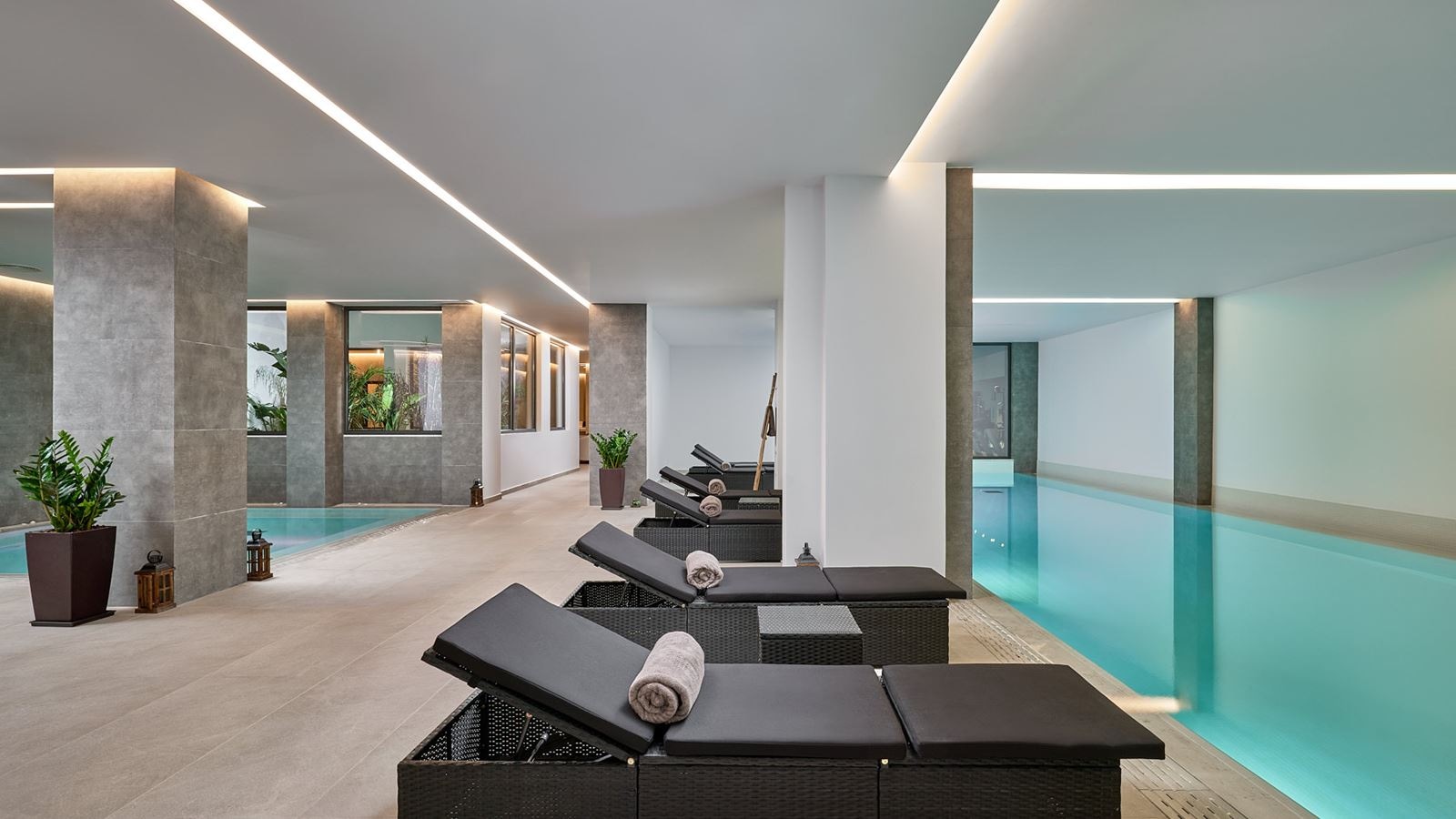 pools-indoor-pool