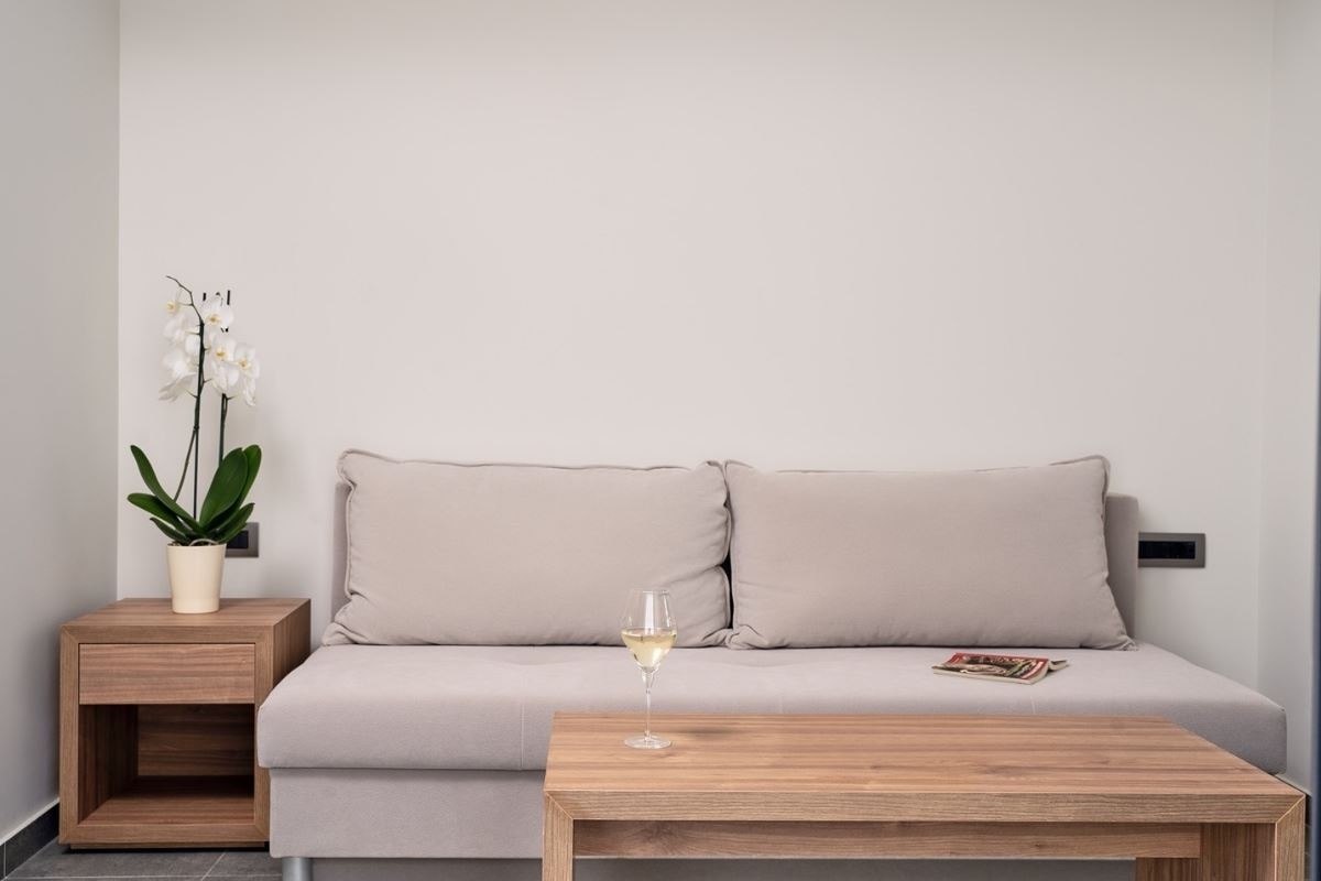 rooms-deluxe-junior-suite-seafront