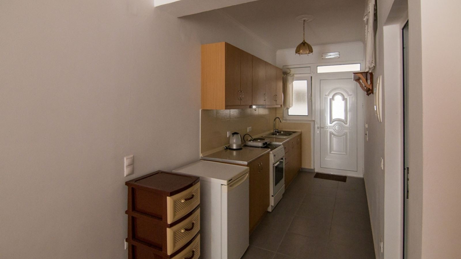 rooms-studio-balcony-or-terrace