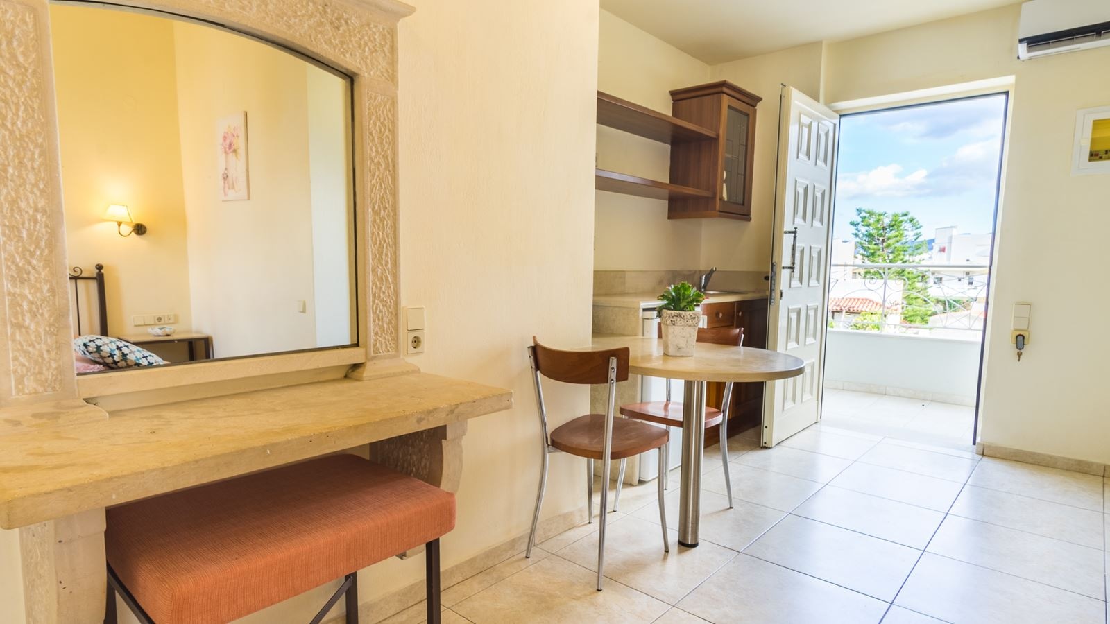 rooms-superior-studio-double-balcony-or-terrace