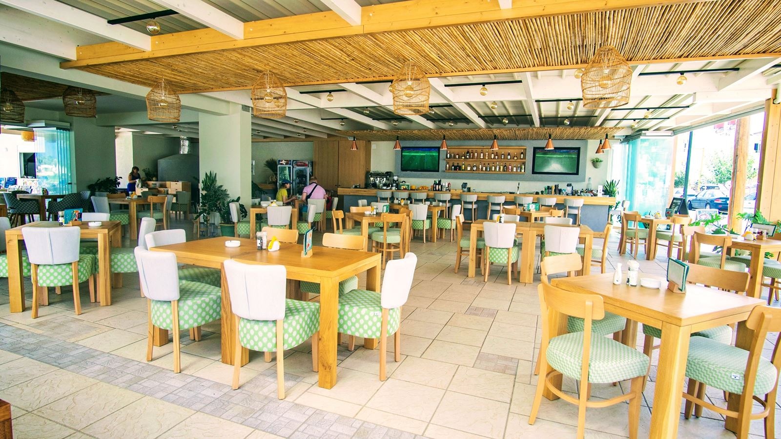 restaurants-elia-restaurant