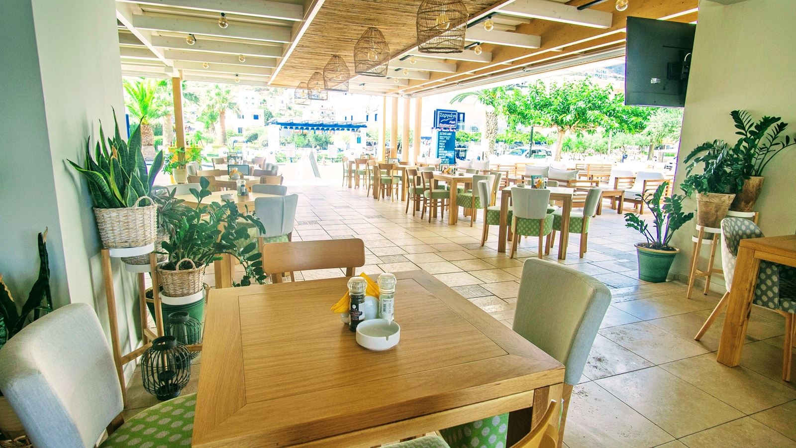 restaurants-elia-restaurant