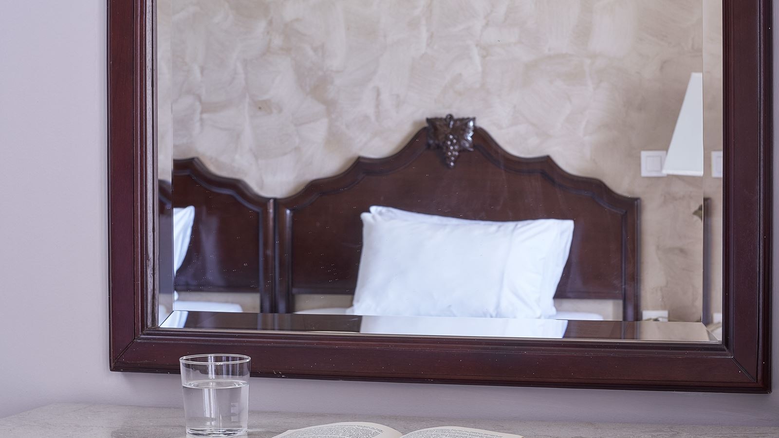 rooms-superior-room-with-garden-view