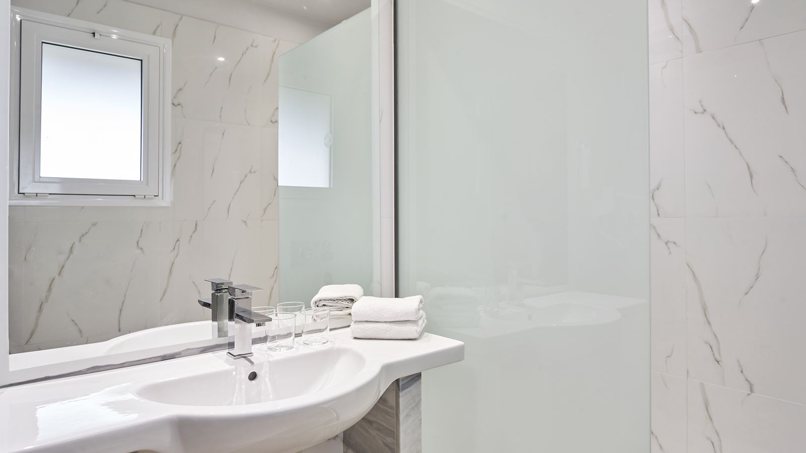 rooms-superior-family-room-with-garden-view