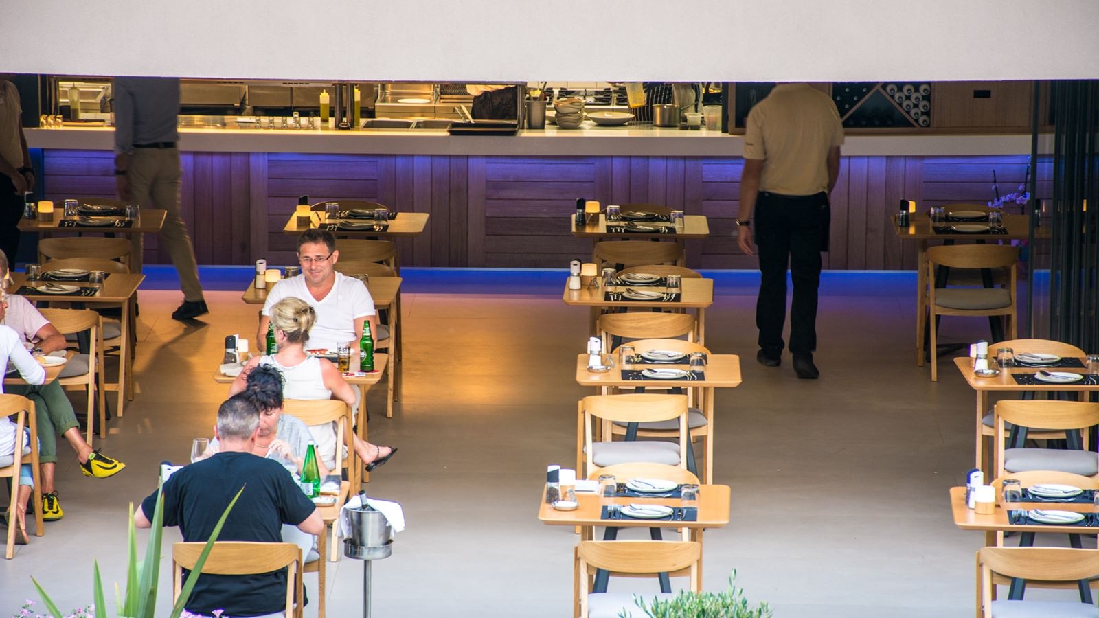 restaurants-ophelia-signature-restaurant