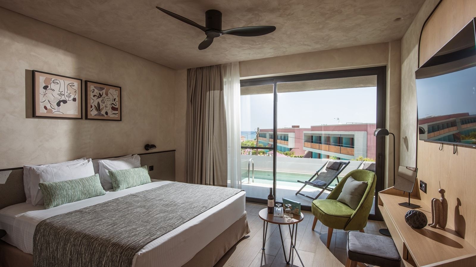 rooms-double-exclusive-garden-or-poolview-with-private-pool