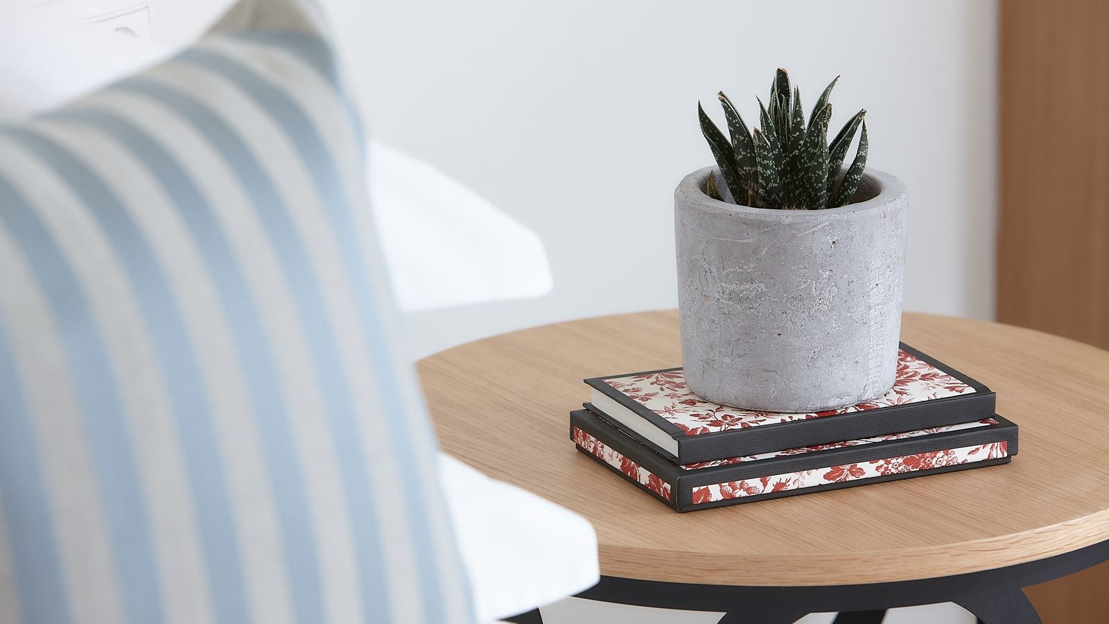 rooms-double-room-superior-balcony