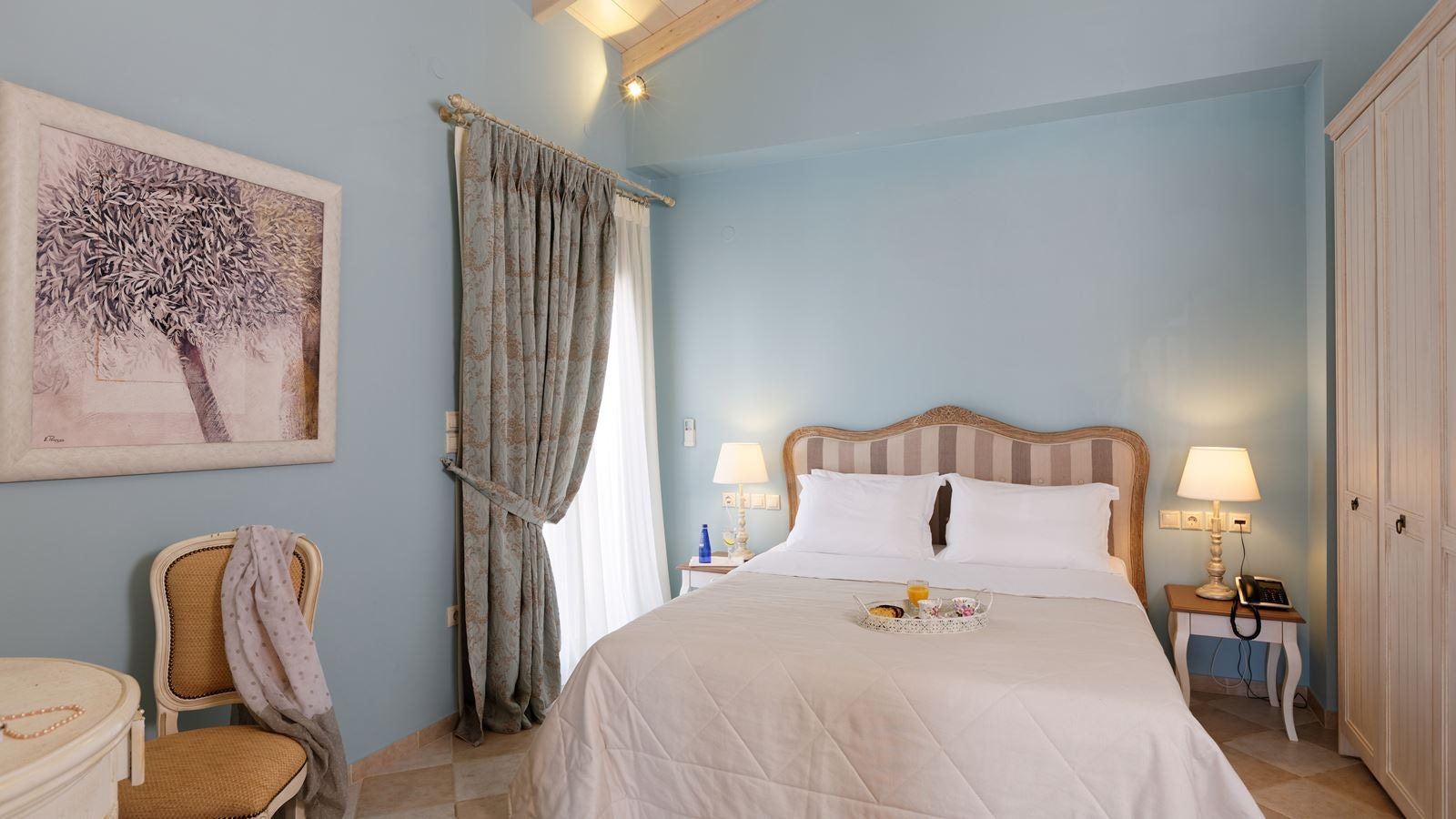 rooms-executive-suite