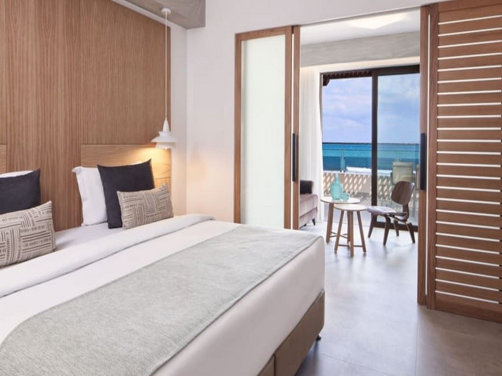 rooms-room-family-1-bedroom-balcony-or-terrace-sea-view