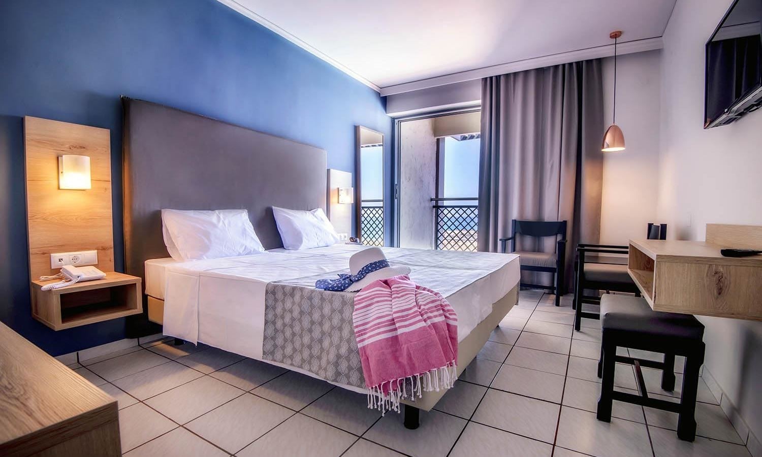 rooms-room-standard-double-seaview