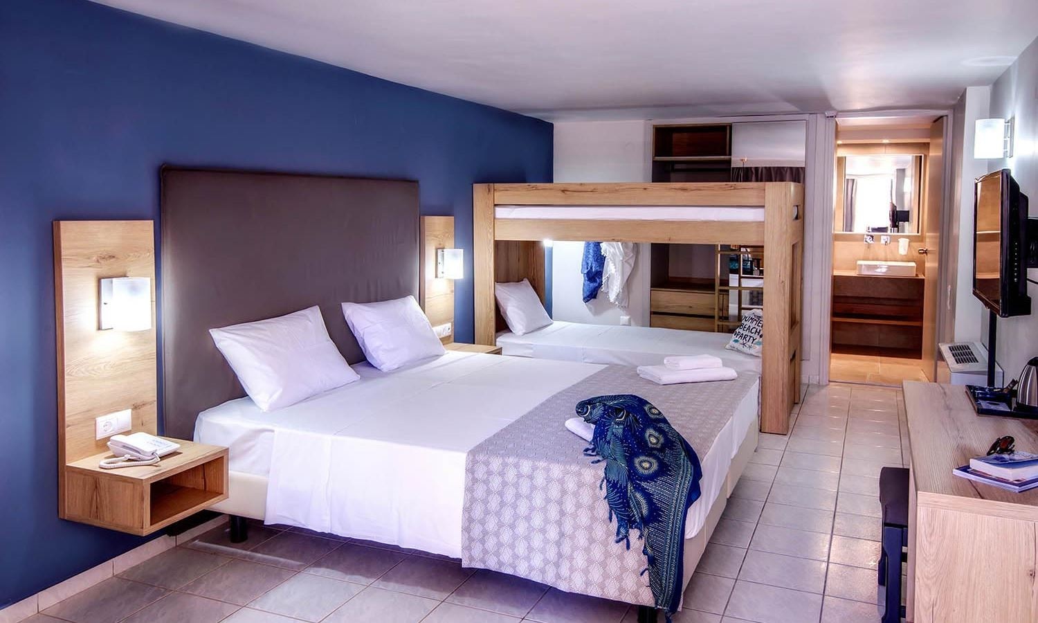 rooms-room-family-openplan