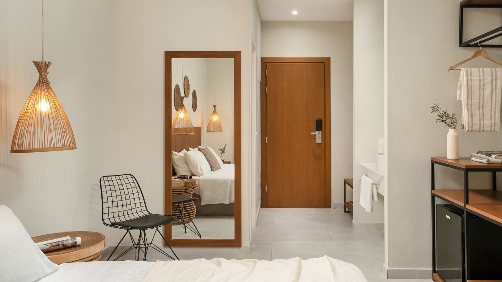 rooms-two-bedroom--family-room