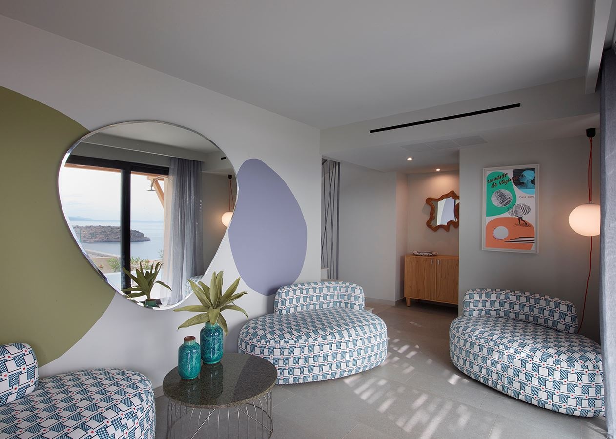 rooms-duplex-two-bedroom-suite-with-private-pool-sea-view