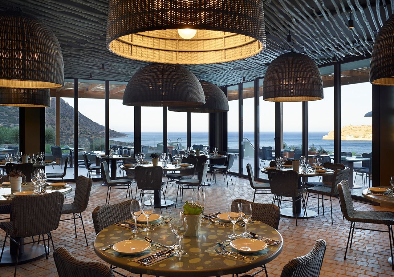 restaurants-ambrosia-main-restaurant