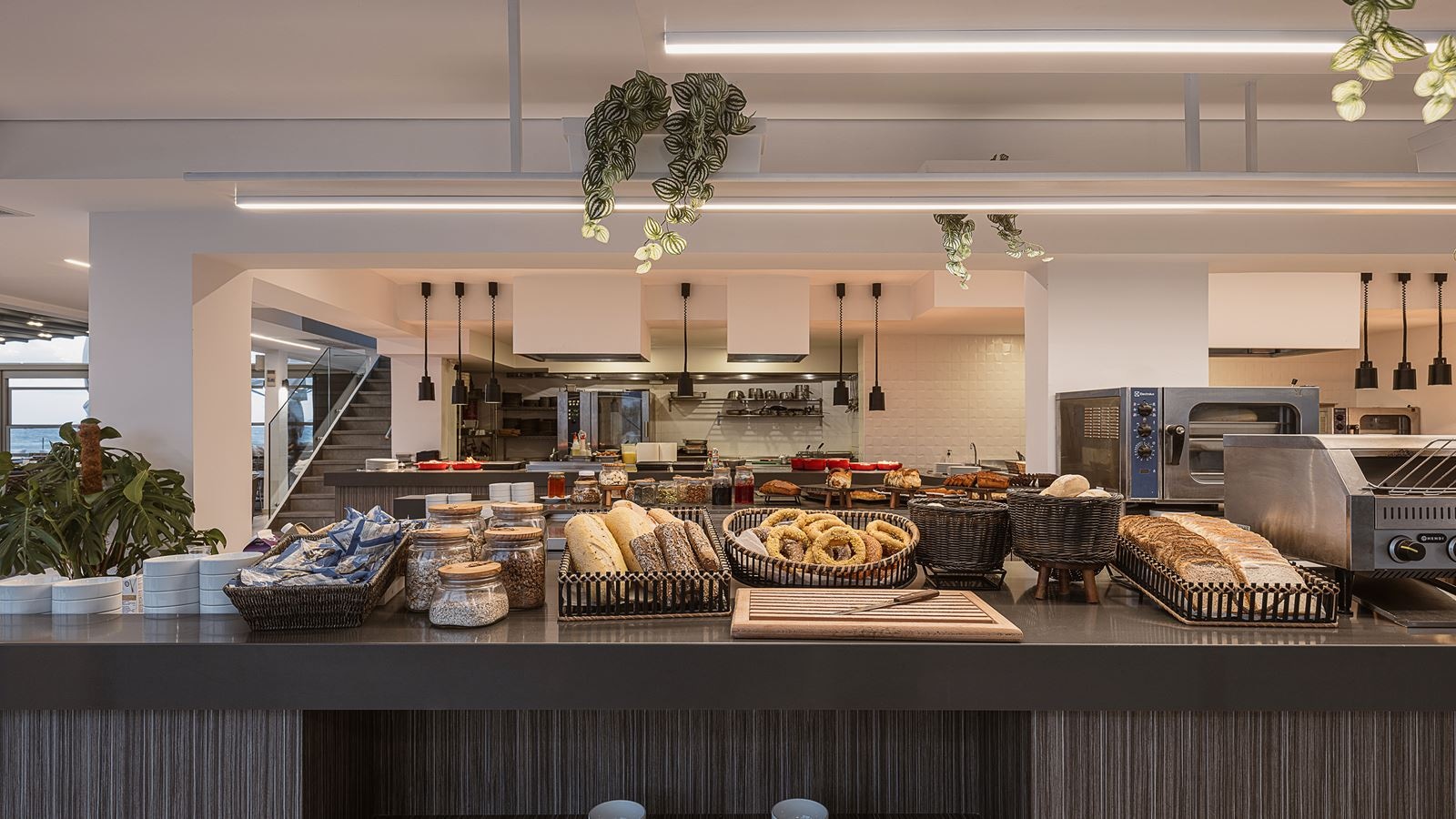 restaurants-main-restaurant