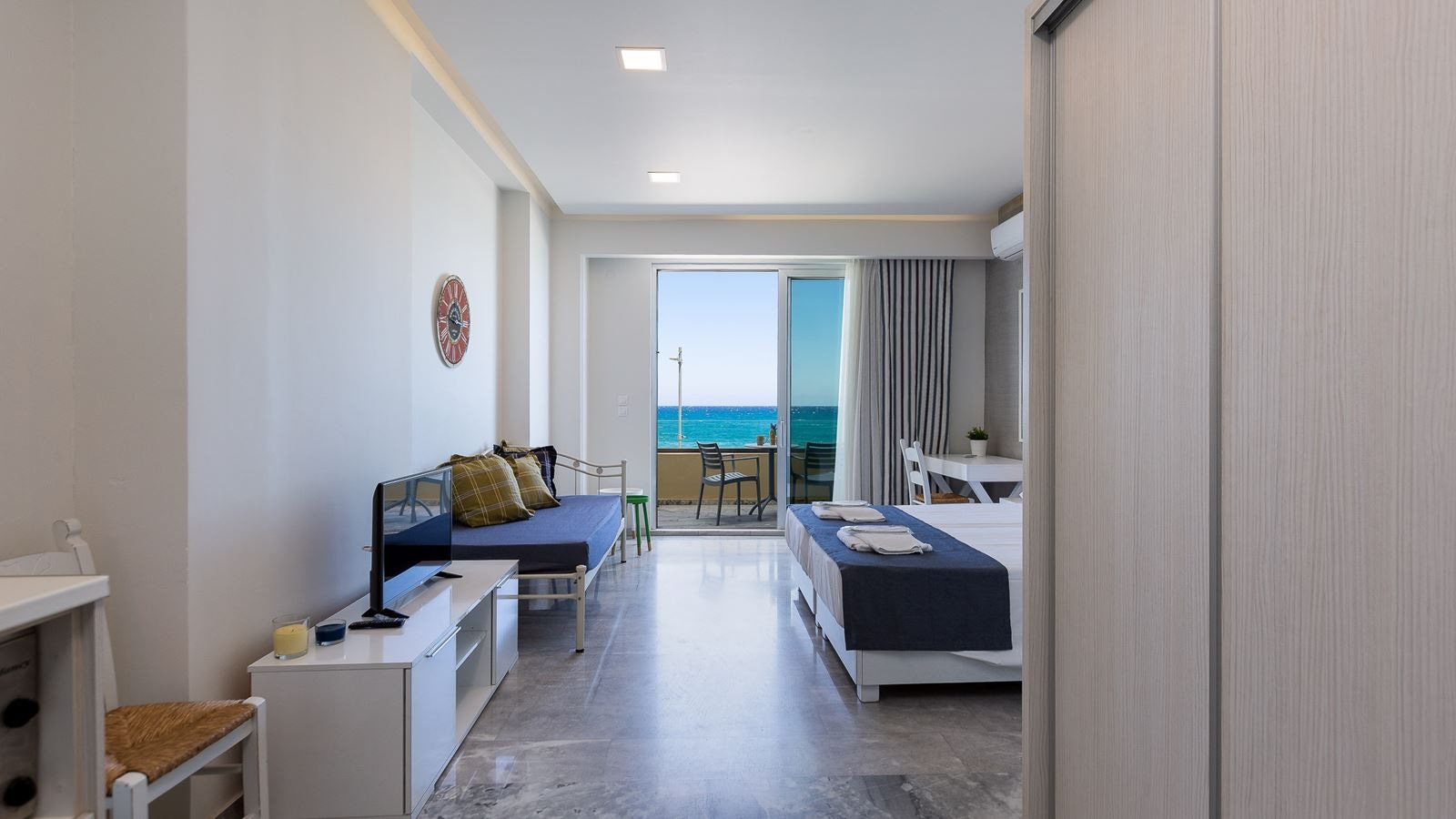 rooms-studio-sea-view