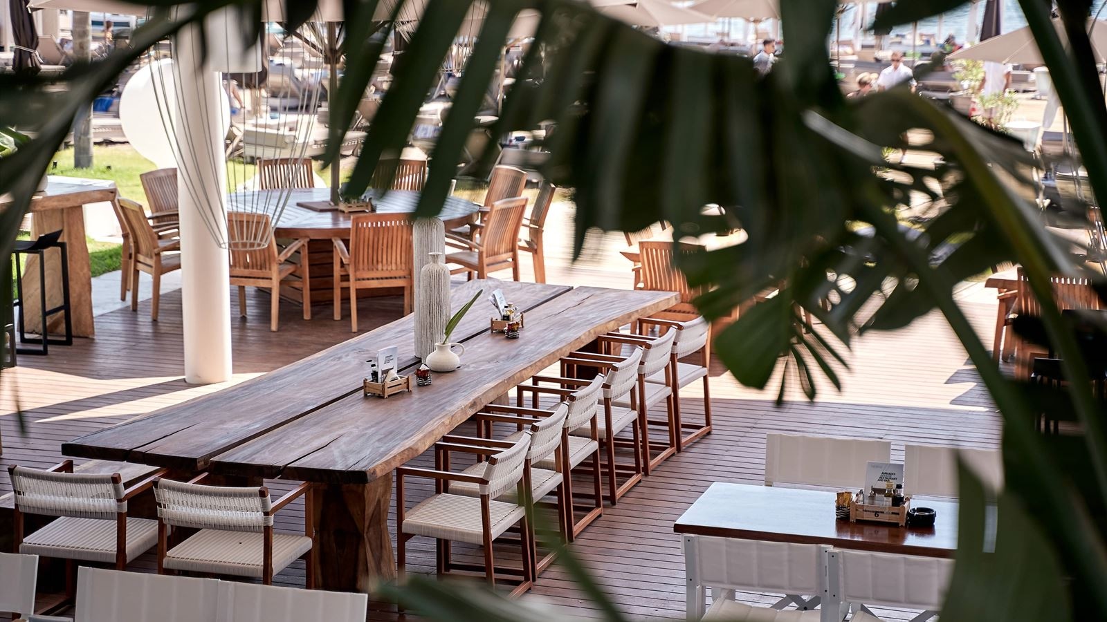 bars-ammades-sea-side-restaurant-and-bar