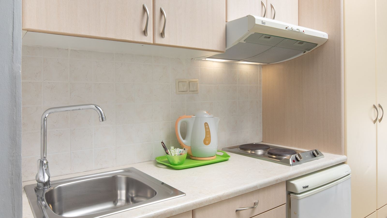 rooms-comfort-studio-with-balcony