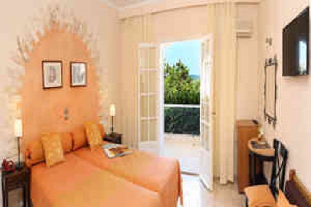 rooms-doubleroom-with-panoramic-view