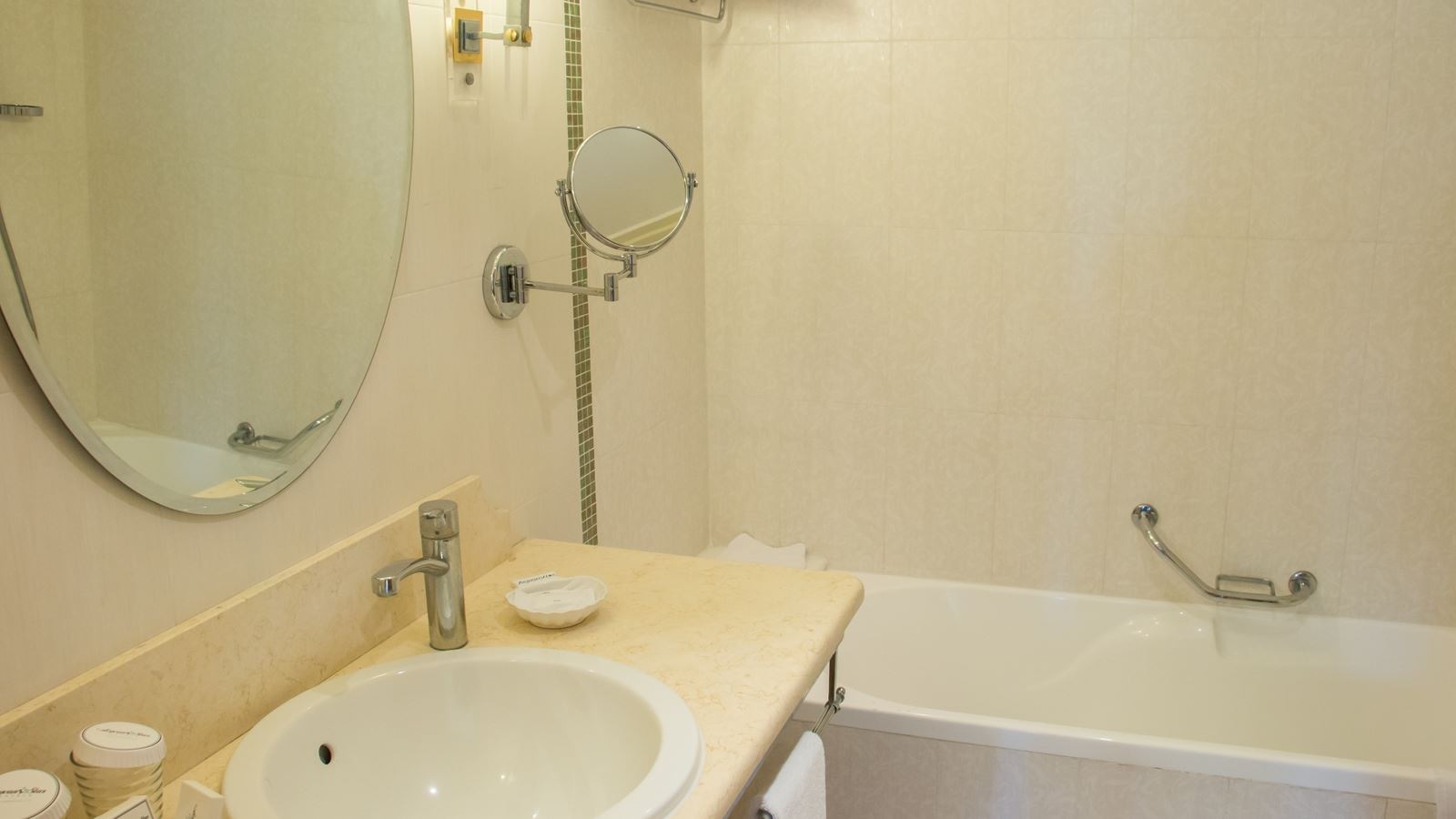 rooms-junior-suite-sea-view