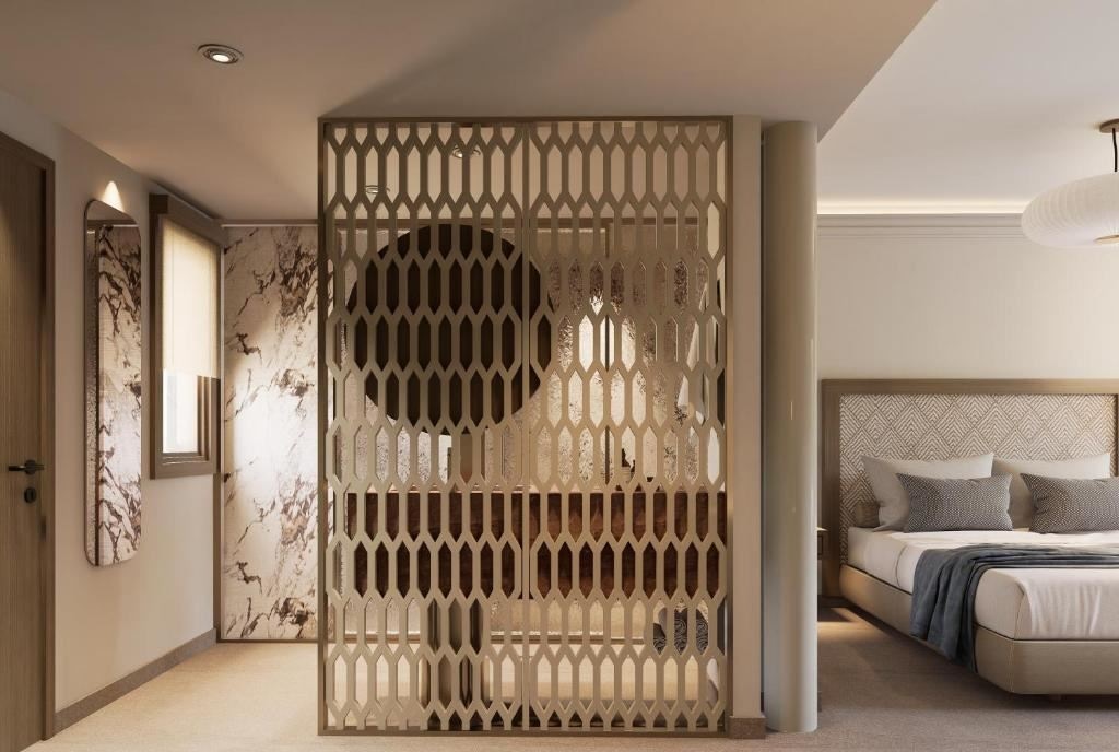 rooms-elegance-suite-with-private-pool