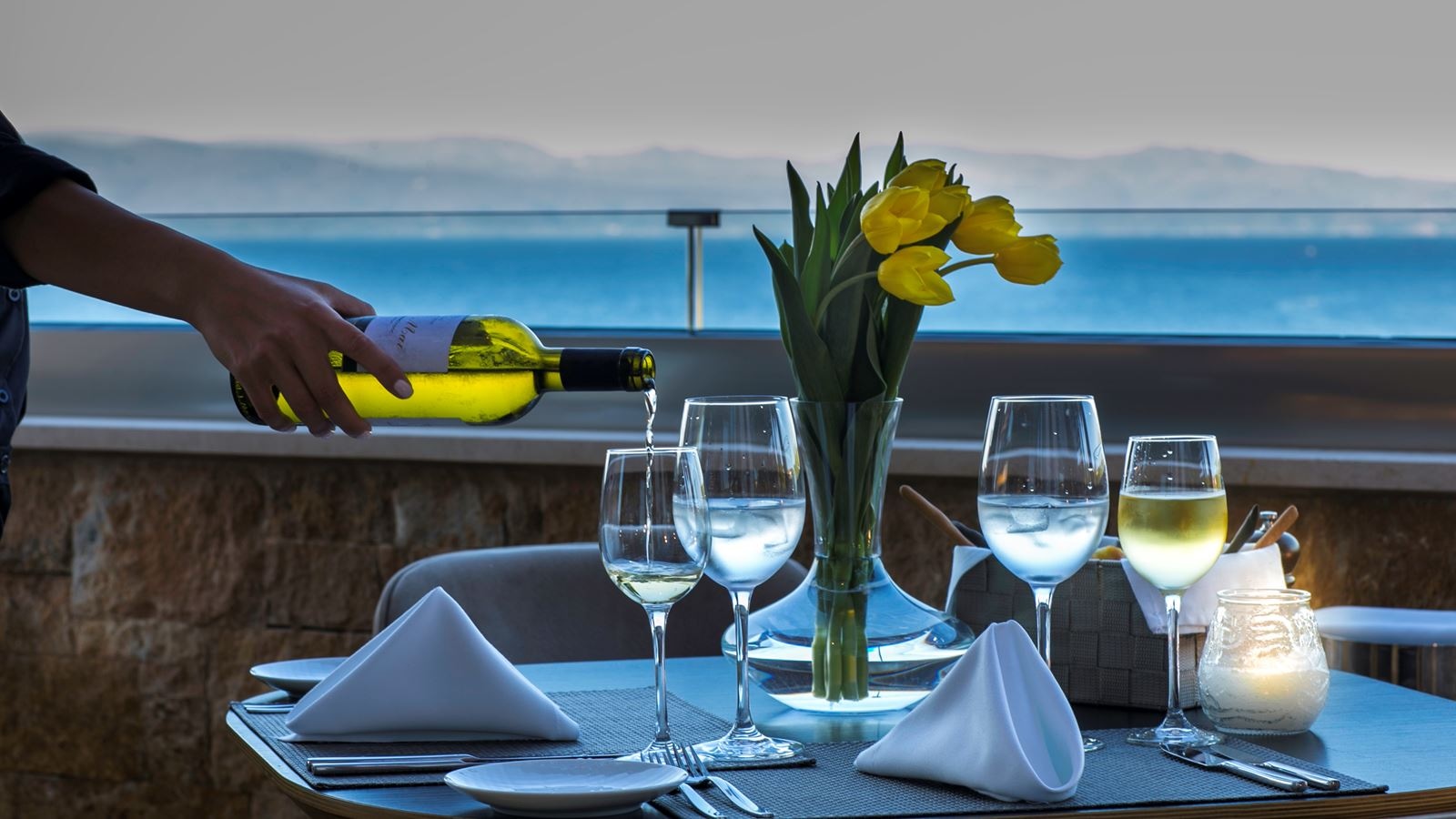 restaurants-restaurants