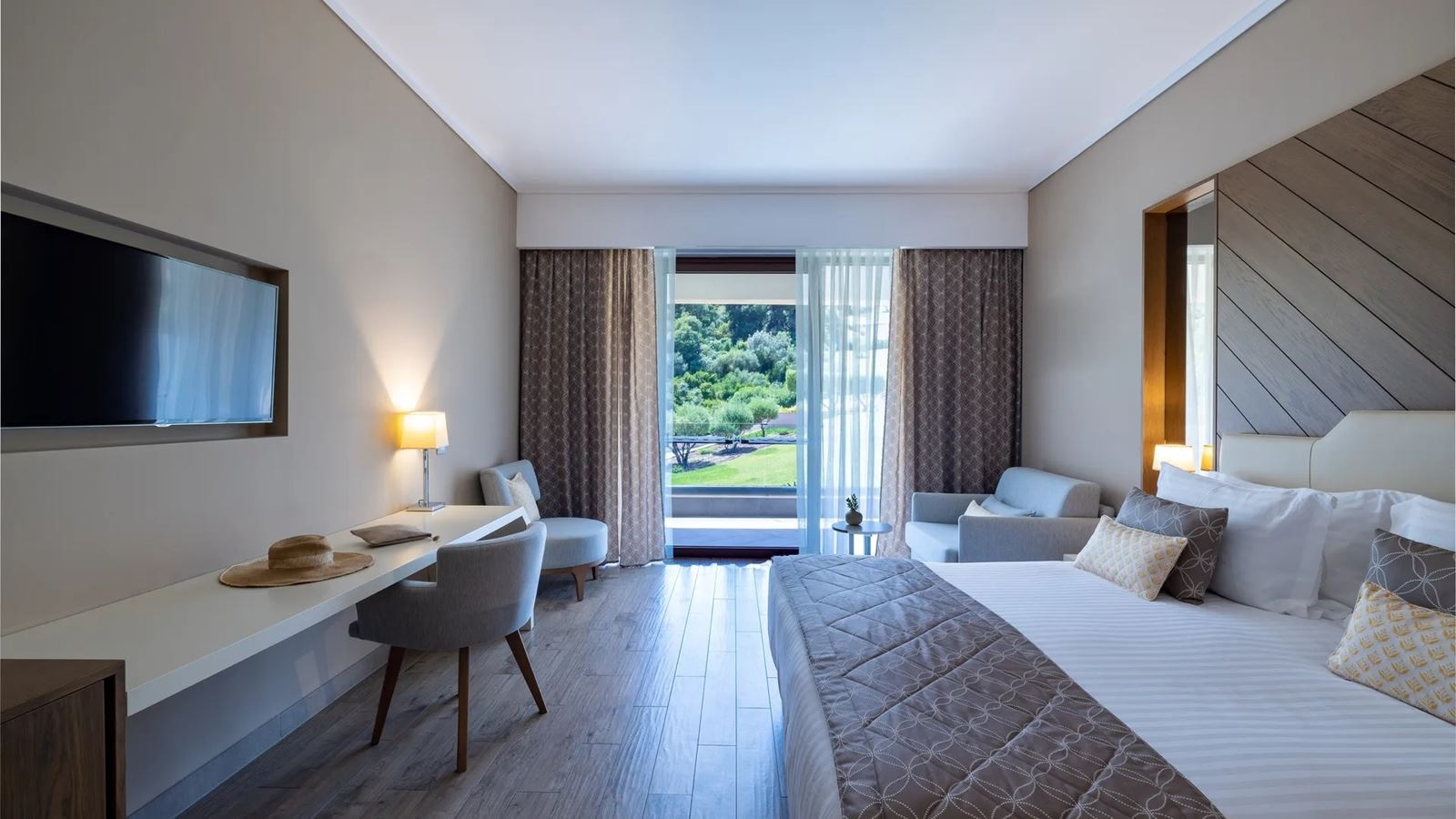 rooms-superior-garden-view-room