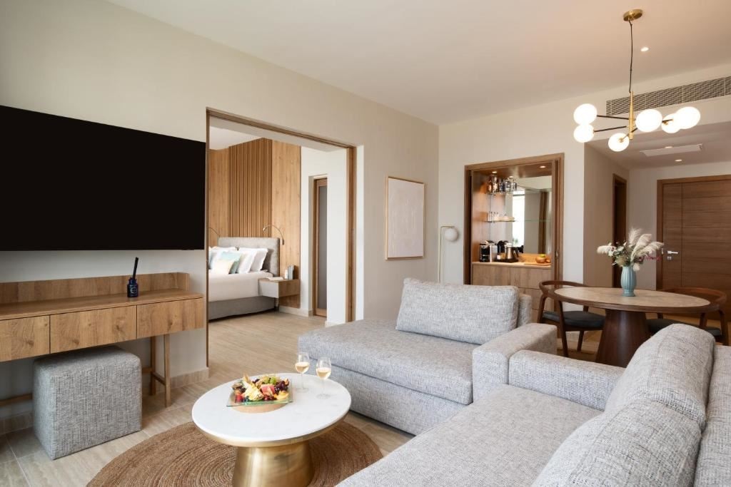 rooms-suite-first-floor-sea-view