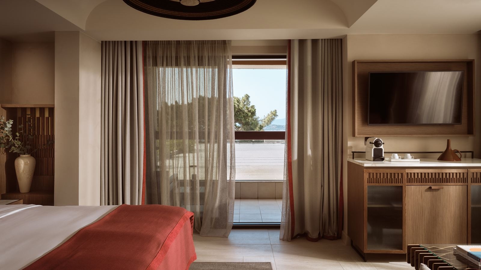 rooms-deluxe-junior-suite-sea-view